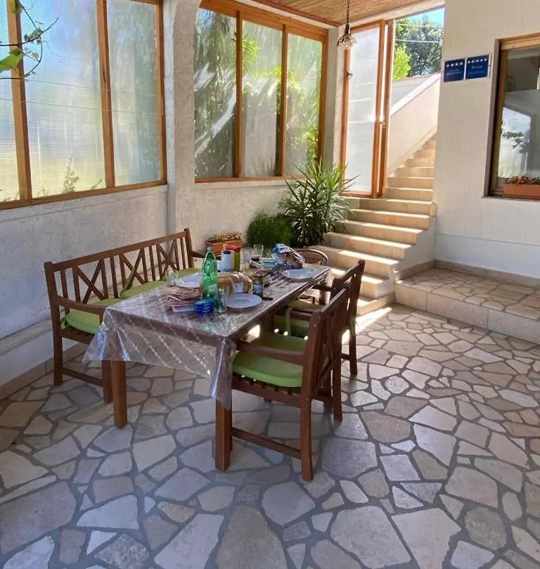 Ferienwohnung Alf Rab Kampor Apartment
