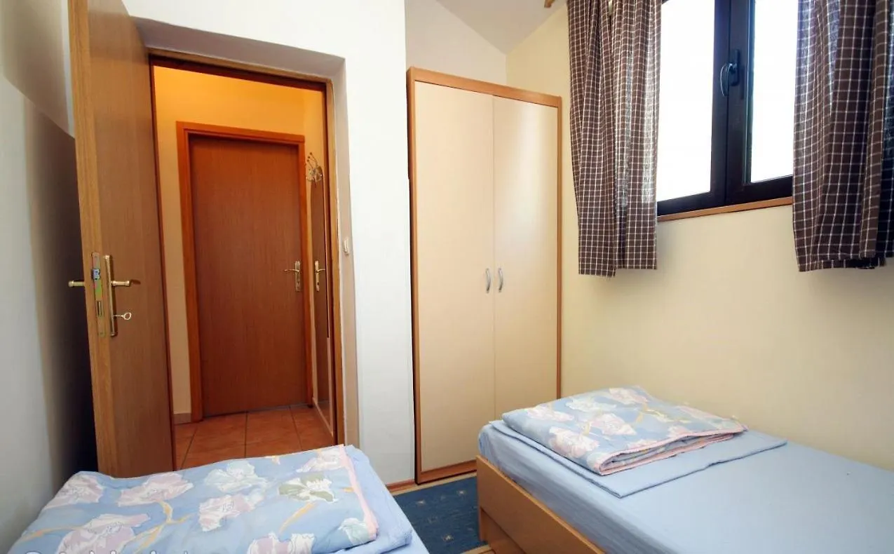 Ferienwohnung Alf Rab Kampor Kroatien